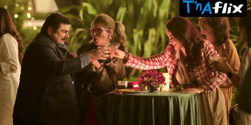 Jumma Mubarak porn video – Sara Ali Khan Underwear Scene  in Murder Mubarak