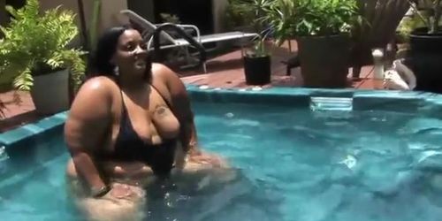Farrah Foxx Miami Vacation- Part 1