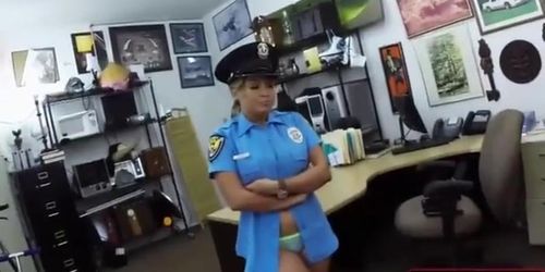 Hot police officer fucked in hardcore by a horny pawn guy