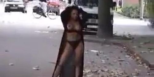 Sexy Black model flashing in public
