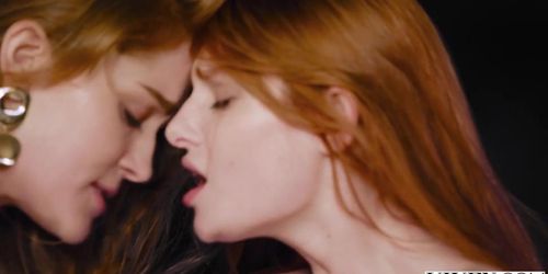 Too Hot For Porn (Too Pretty For Porn, Jia Lissa, Lacy Lennon)