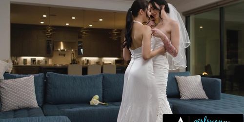 GIRLSWAY - Married Beauties Charlotte Sins & Melissa Stratton Reproduce Fantasy Wedding