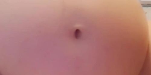 HUGELY Pregnant Shows off her Unborn