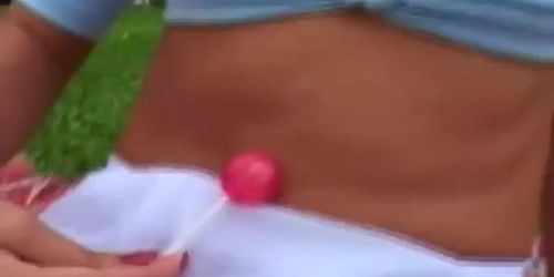 Kinky Portuguese teen enjoys a huge day in a sunny day (Amanda Logue)