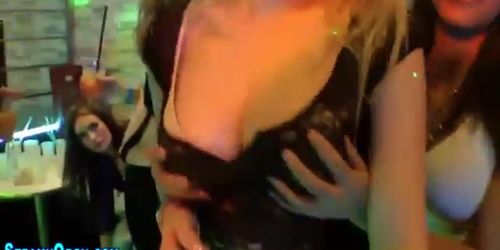Bootilicious teens humped