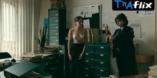 Marie Gillain Breasts,  Underwear Scene  in Fresh Bait