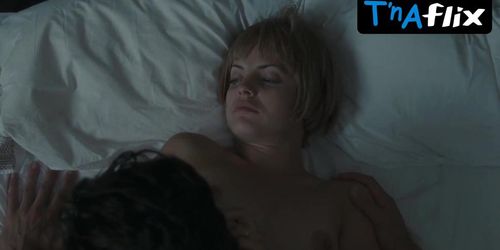 Mena Suvari Breasts Scene  in The Garden Of Eden