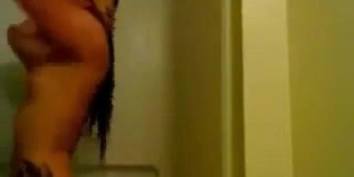 Teen masturbates in the shower