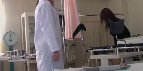 Lesbian Gynecologist [Voyuer] [Japanese Strap-On]