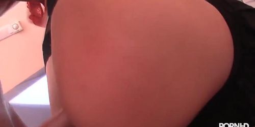 Melissa lets him empty his balls twice