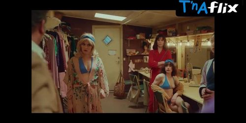Joof porn video – Olivia Joof Lewerissa Butt,  Breasts Scene  in Chorus Girls