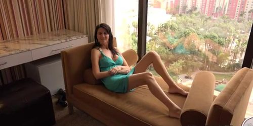 Sex hungry MILF fucked in hotel room