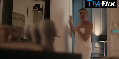 Rodzina porn video – Sonia Bohosiewicz Sexy Scene  in Rodzina Na Maxa