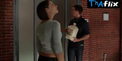 Willa Holland Sexy Scene  in Arrow