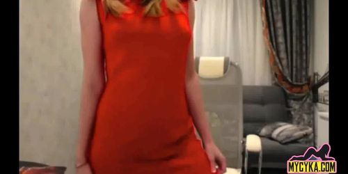 Hot red dress girl | Continue on MyCyka.com