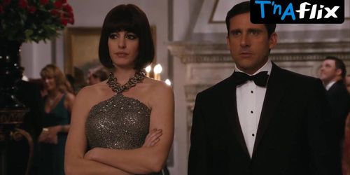 Anne Hathaway Sexy Scene  in Get Smart