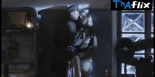 Svetlana Pavlova Sexy Scene  in Snayper 2: Tungus