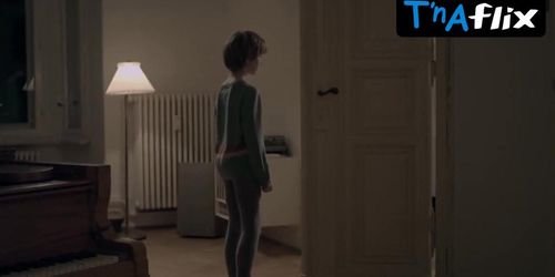 Katrin Sommer Breasts Scene  in Absent