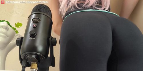 ASMR Leggins ass scratching