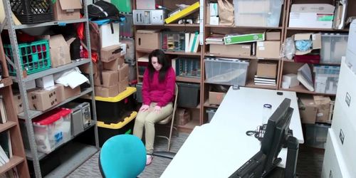 Shoplyfter Athena Rayne ar