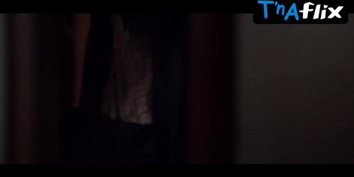 Sunny Leone Underwear Scene  in Ragini Mms 2