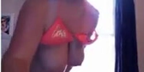 Thick Nerd Being A Tease On Her Cam Show