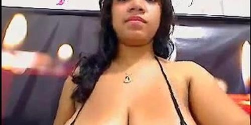 Chubby Cam Girl With Large Breasts