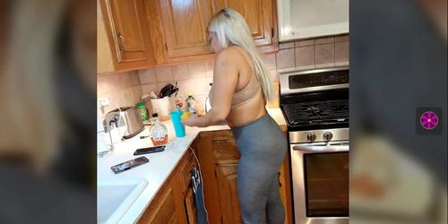 LittleMissEeve show and pull her boobs using a cream bra
