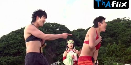 Aiko Ito Bikini Scene  in Bakuryuu Sentai Abaranger