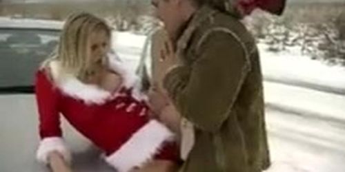 Żeby porn video – Mikolajka zatrzymuje auto zeby dac kierowcy prezent