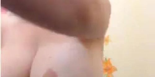 Phat ass white girl anal masturbation tease cam