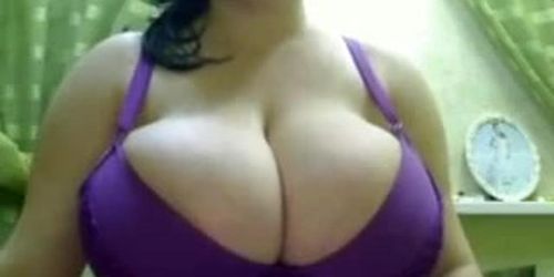 Massive Natural Tits On Webcam