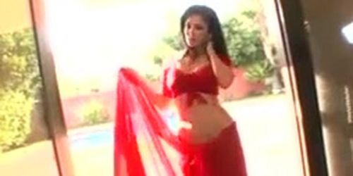 Red hot sunny leone