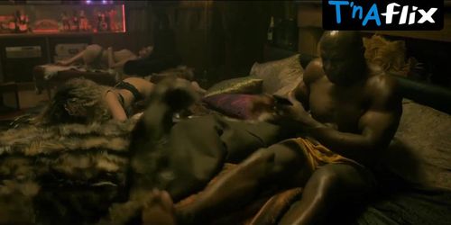 Shaina West Butt,  Breasts Scene  in The Killer'S Game (Sofia Boutella)