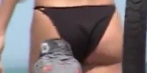 Candid bikini panty on the awesome hot booty cheeks 01zp