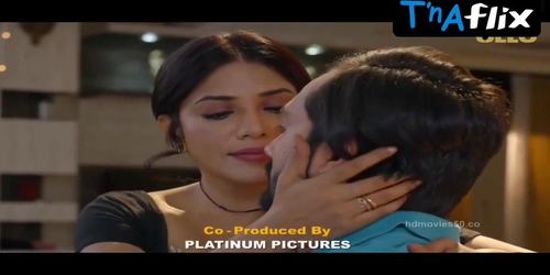 Sharanya Jit Kaur Butt,  Breasts Scene  in Palang Tod Zaroorat