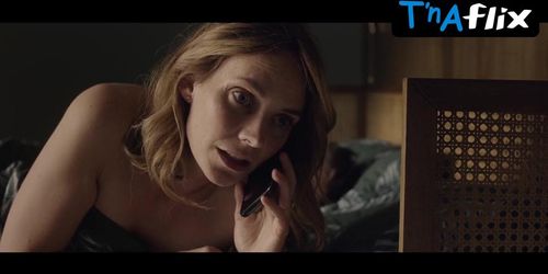 Bracha Van Doesburgh Sexy Scene  in Faithfully Yours (Elise Schaap)