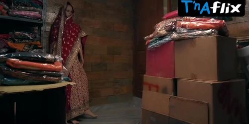 Sonia Singh Rajput Sexy Scene  in Charmsukh (Saree Ki Dukaan)