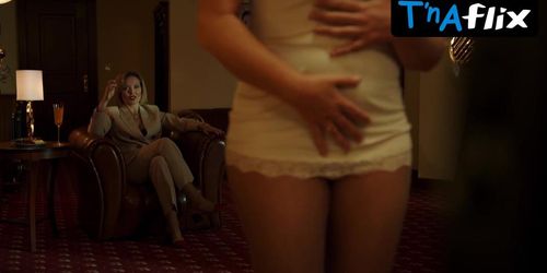 Anna Banshchikova Breasts Scene  in Bednyye Abramovichi