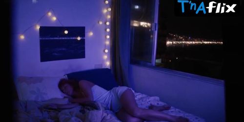 Djin porn video – Djin Sganzerla Butt,  Breasts Scene  in Mulher Oceano