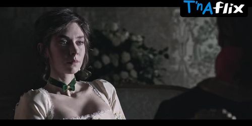 Vanessa Kirby Sexy Scene  in Napoleon