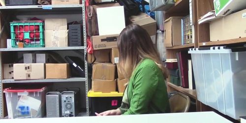 Shoplyfter Dakota Rain