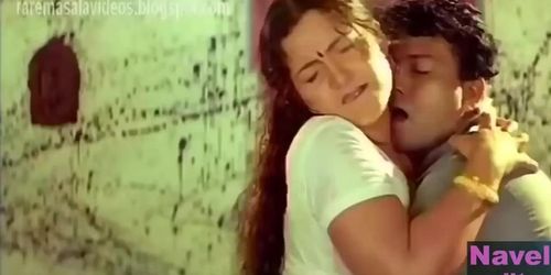 Mallu Maria Hot Intimate Scene from Movie Mohanayaanangal_720p