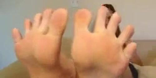 White Girl Soles and Curled Toes