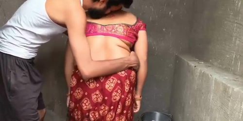 Desi Beautiful Indian Aunty Fucked By Her Stepson In Saare (brunette_bbw )