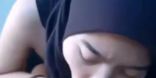 Hijab Girl Amazing Blowjob!!!