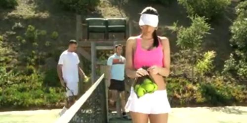 Sexy ball-girl Jennifer Dark rides big-dick on the tennis court