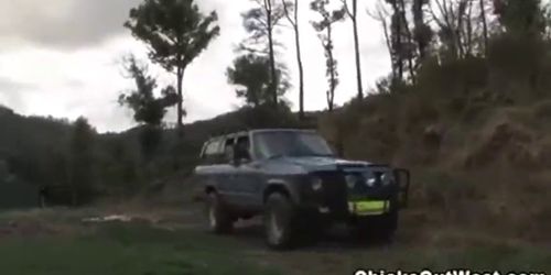 Pickup hood muffdiving