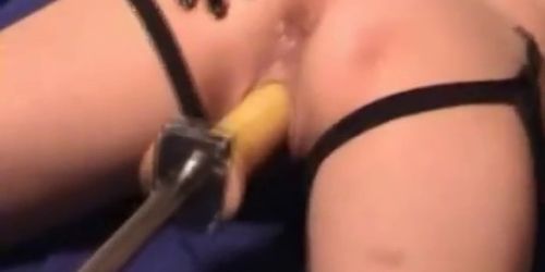 Kinky mom pussy drilled by a dildo part1 - video 2