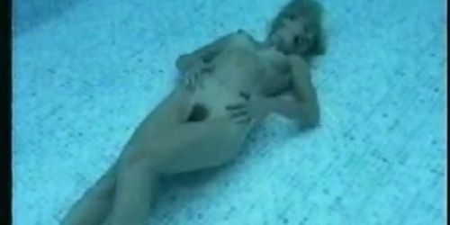 500px x 250px - Vintage underwater sex - Tnaflix.com
